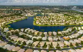 Pembroke Pines FL residential neighborhood and family-friendly community in West Broward, South Florida - Local community guide by Andres Guia Realtor.